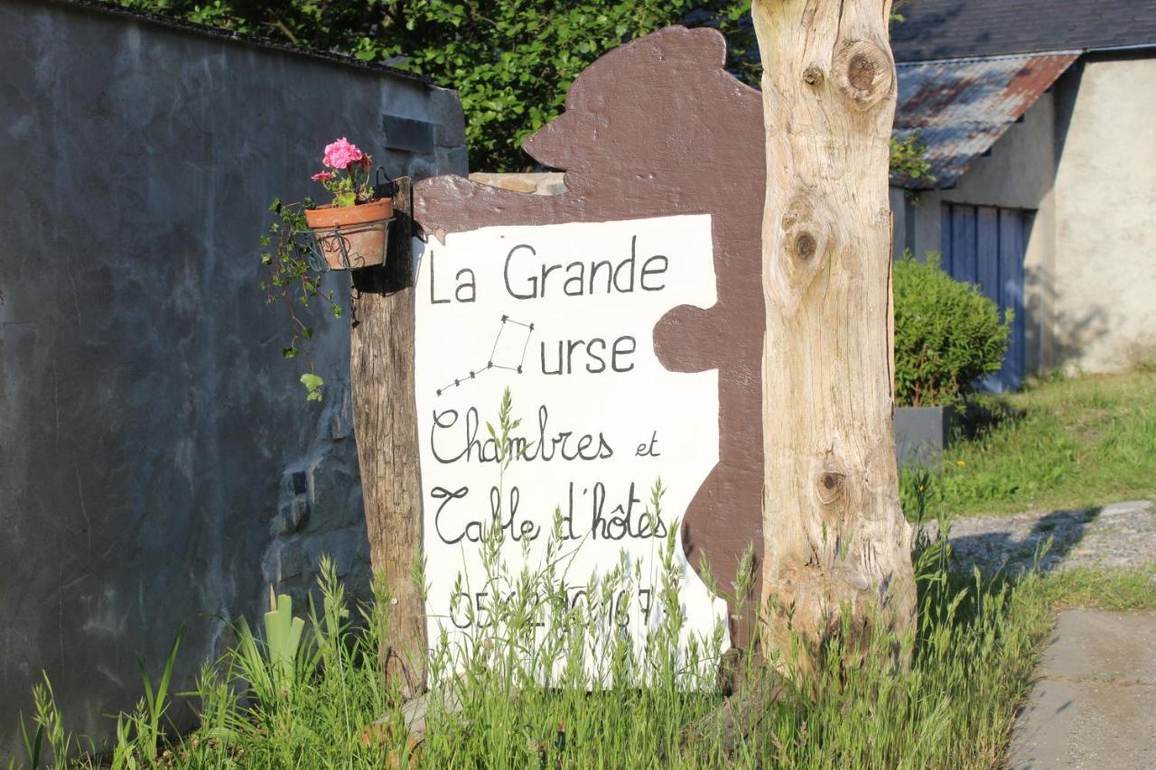 La Grande Ourse Bed & Breakfast Кампан Екстериор снимка