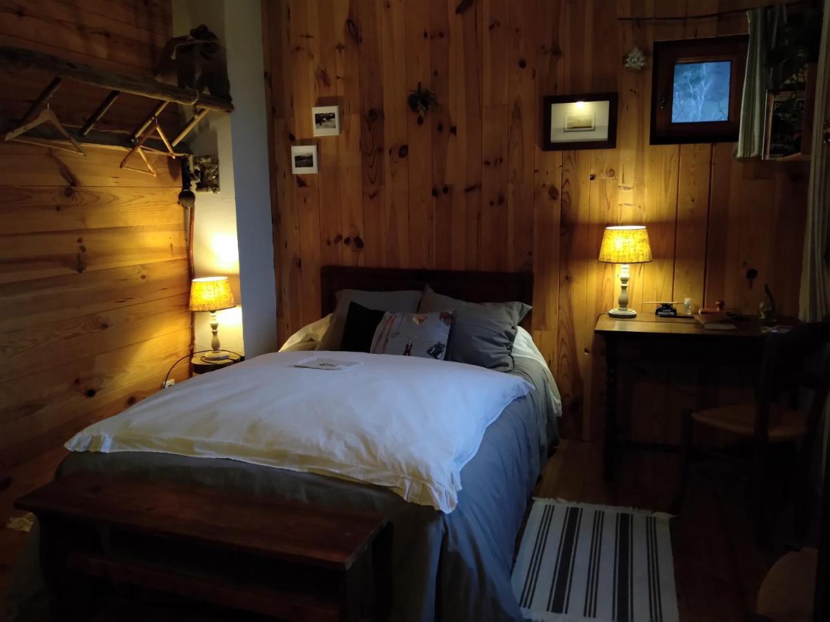 La Grande Ourse Bed & Breakfast Кампан Екстериор снимка